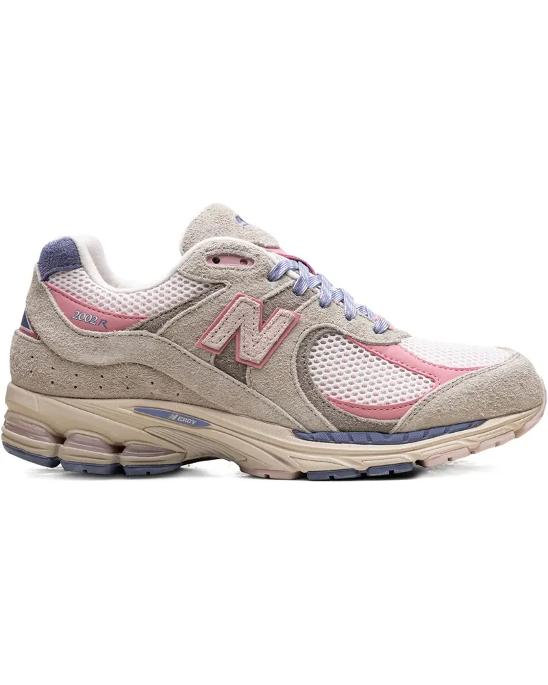 New Balance x Hype DC 2002R "Native Dynamics" Sneakers - Braun Braun