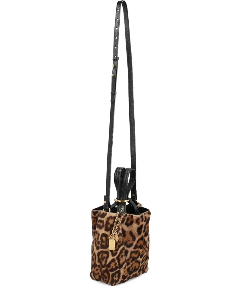 Chloé small leopard-print shearling bucket bag - Braun Braun