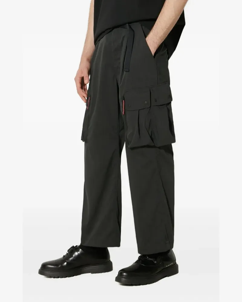 Nanga Hinoc Ripstop Field Cargohose mit Schnallenverschluss - Schwarz Schwarz