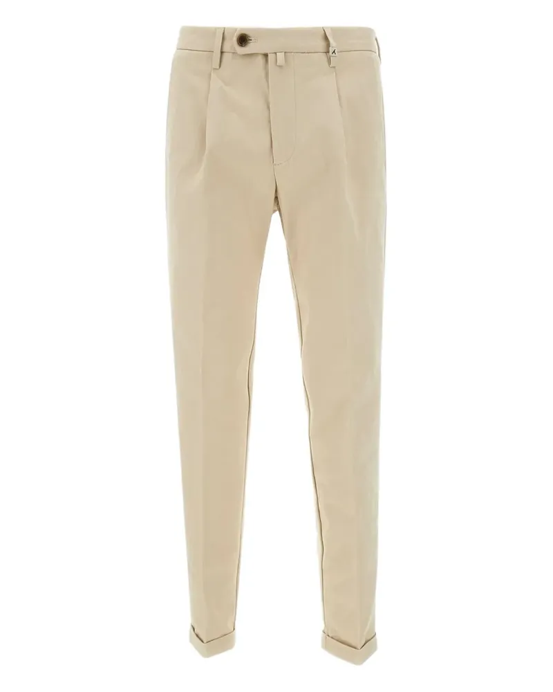 MYTHS Chino mit Falten - Nude Nude