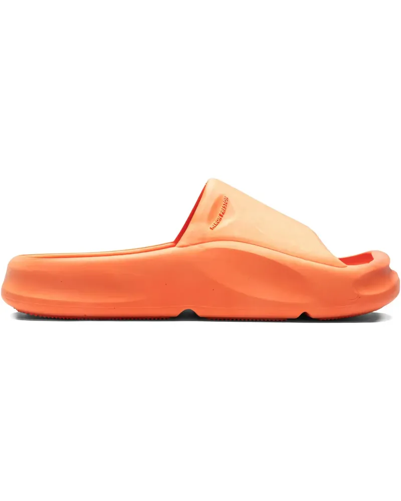 Heron Preston Pantoletten mit Logo-Prägung - Orange Orange