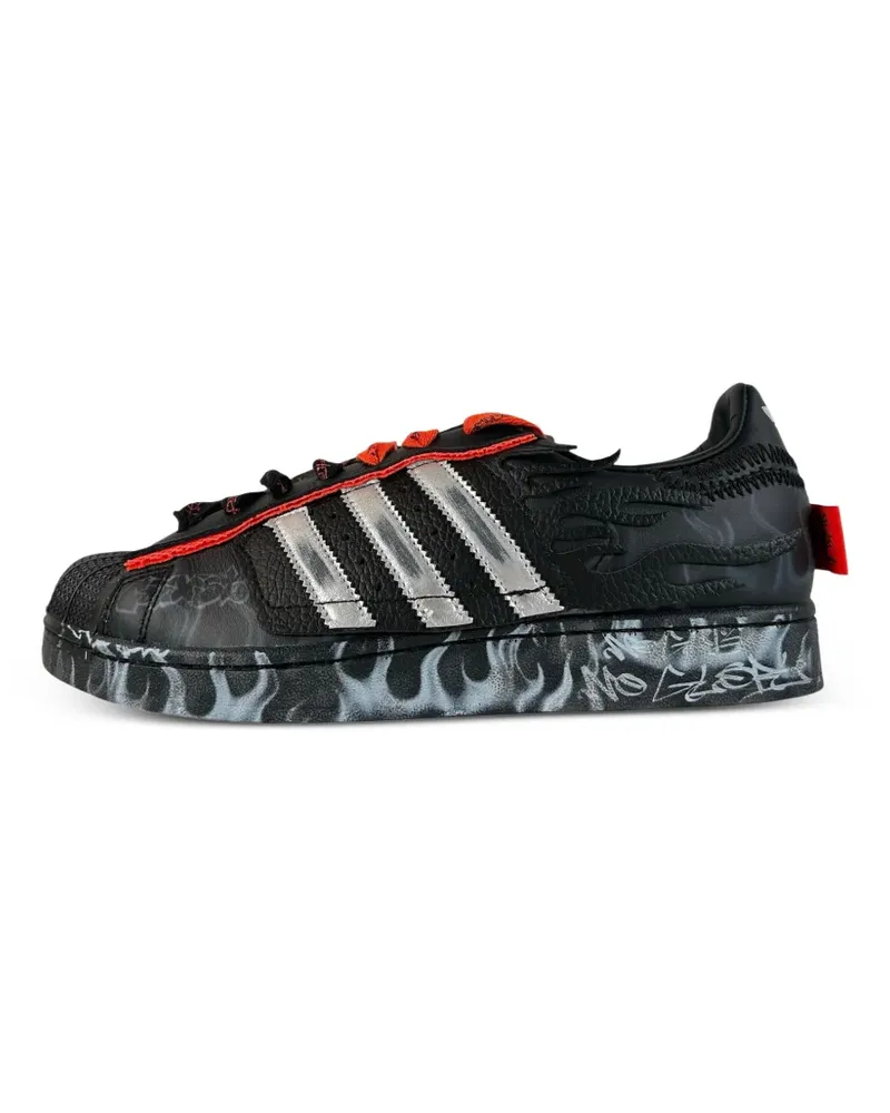 adidas Hellstar Superstar Sneakers mit Streifen - Schwarz Schwarz