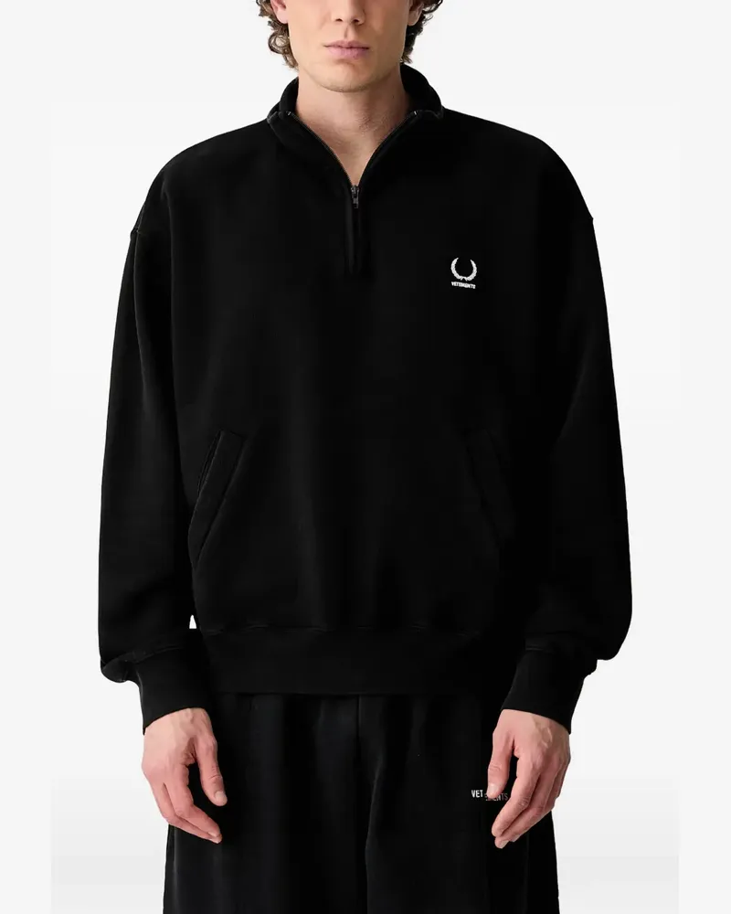 VETEMENTS logo-embroidered half-zip sweatshirt - Schwarz Schwarz