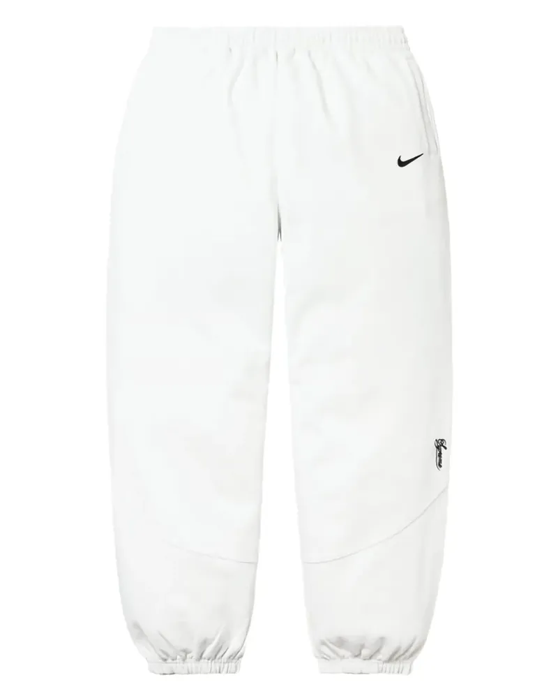 Supreme Being x Nike "SS25 - White" Jogginghose - Weiß Weiß