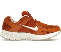 Air Zoom Vomero 5 Sneakers - Orange