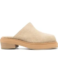 Eckhaus Latta Zoe Mules mit eckiger Kappe Nude