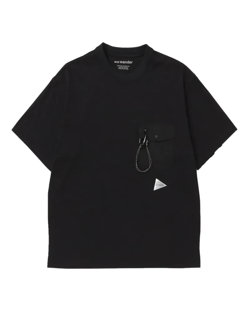 and wander chest pocket carabiner T-shirt - Schwarz Schwarz
