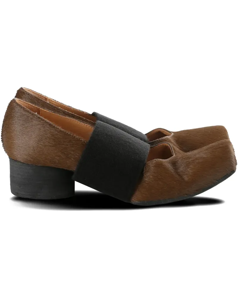 Uma Wang Pumps mit elastischen Riemen - Braun Braun