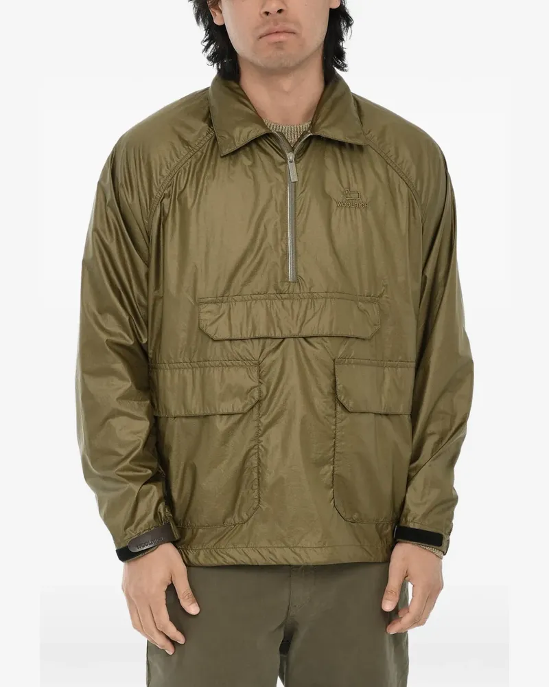 Woolrich logo-embroidered jacket - Grün Grün