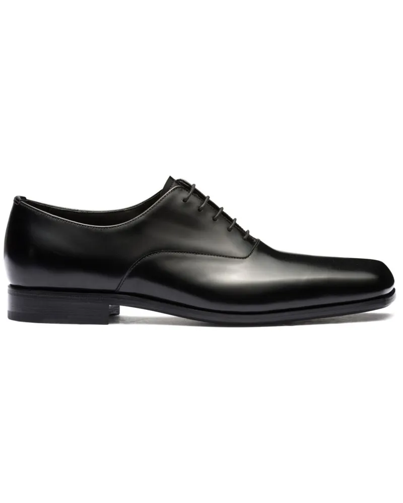 Prada Segelschuhe mit eckiger Kappe - Schwarz Schwarz