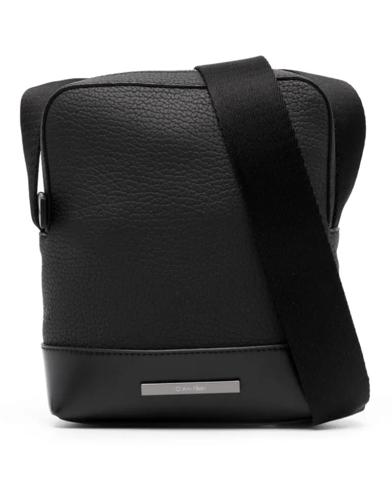 Calvin Klein Schultertasche mit Logo-Schild Schwarz