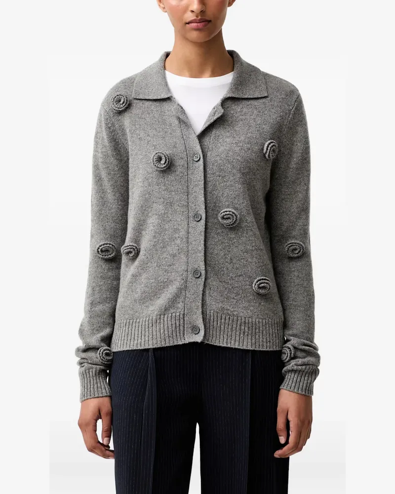 Stine Goya Cardigan mit Blumenapplikation - Grau Grau