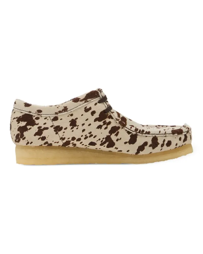 Clarks Wallabee Stiefel mit Kuhfell-Print - Nude Nude