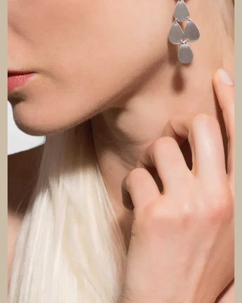 Irene Neuwirth four-drop chandelier earrings - Silber Silber
