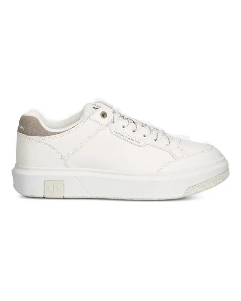Armani Exchange logo-plaque platform sneakers - Weiß Weiß