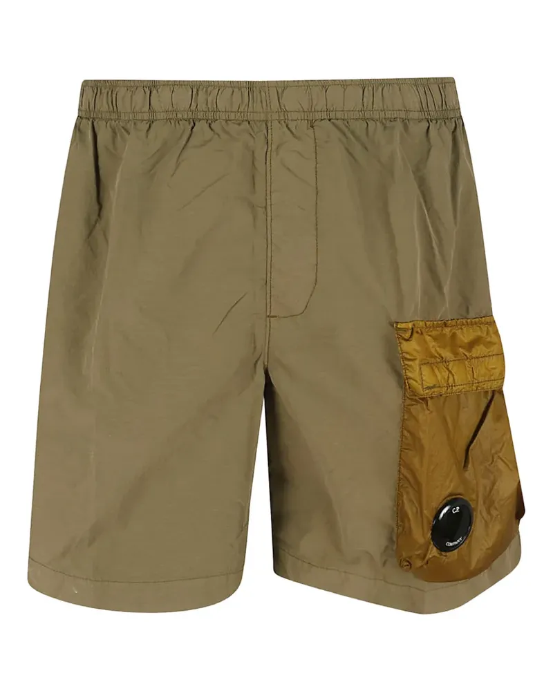 C.P. Company logo-lens cargo shorts - Grün Grün