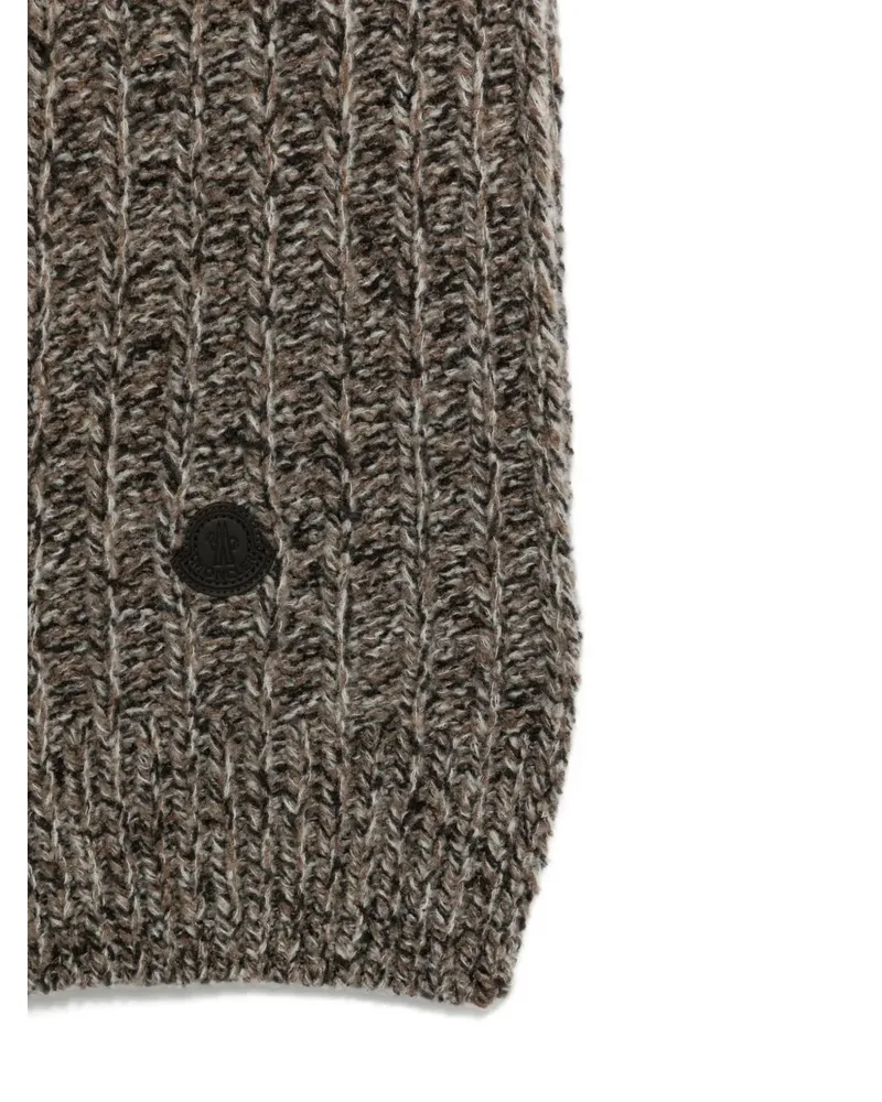 Moncler ribbed-knit logo-patch scarf - Braun Braun