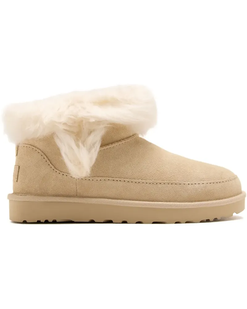 UGG Classic Ultra Mini Chalet Stiefel aus Wildleder - Nude Nude