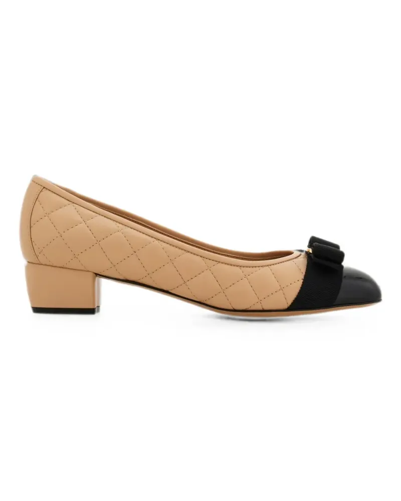 Ferragamo Vara Pumps aus Leder - Nude Nude