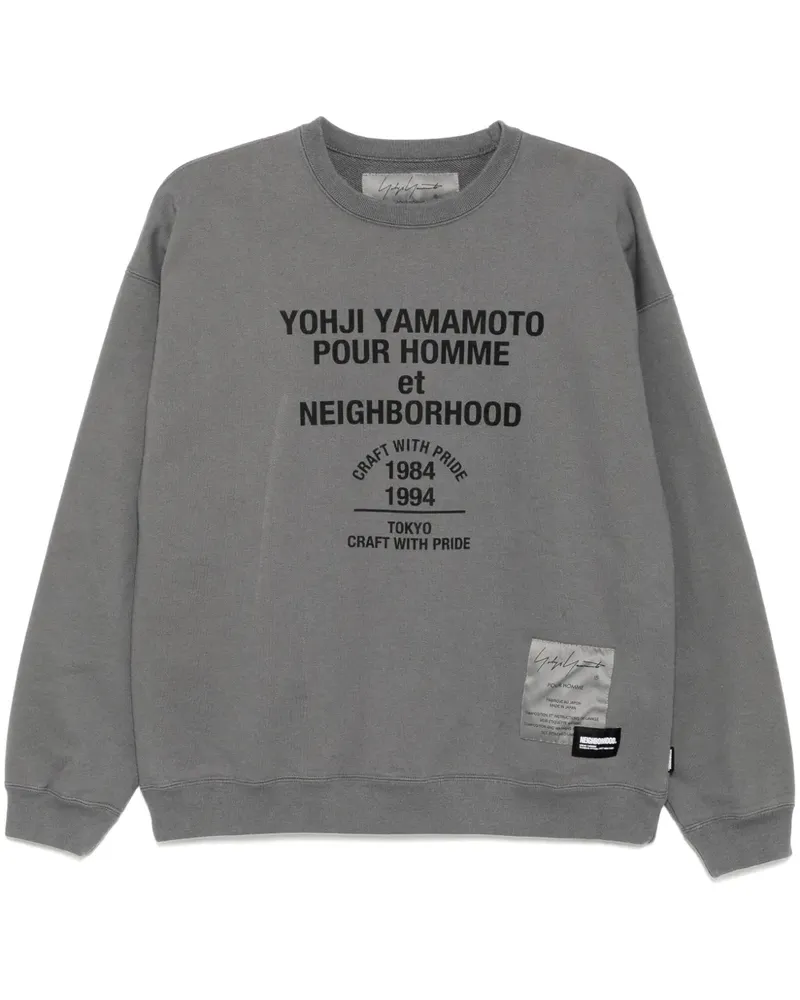 Yohji Yamamoto x Neighborhood Sweatshirt mit Print - Grau Grau