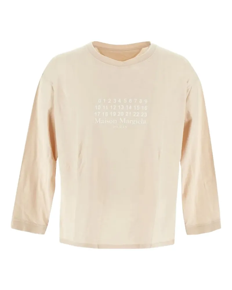 Maison Margiela Langarmshirt mit Logo-Nummern-Print - Nude Nude