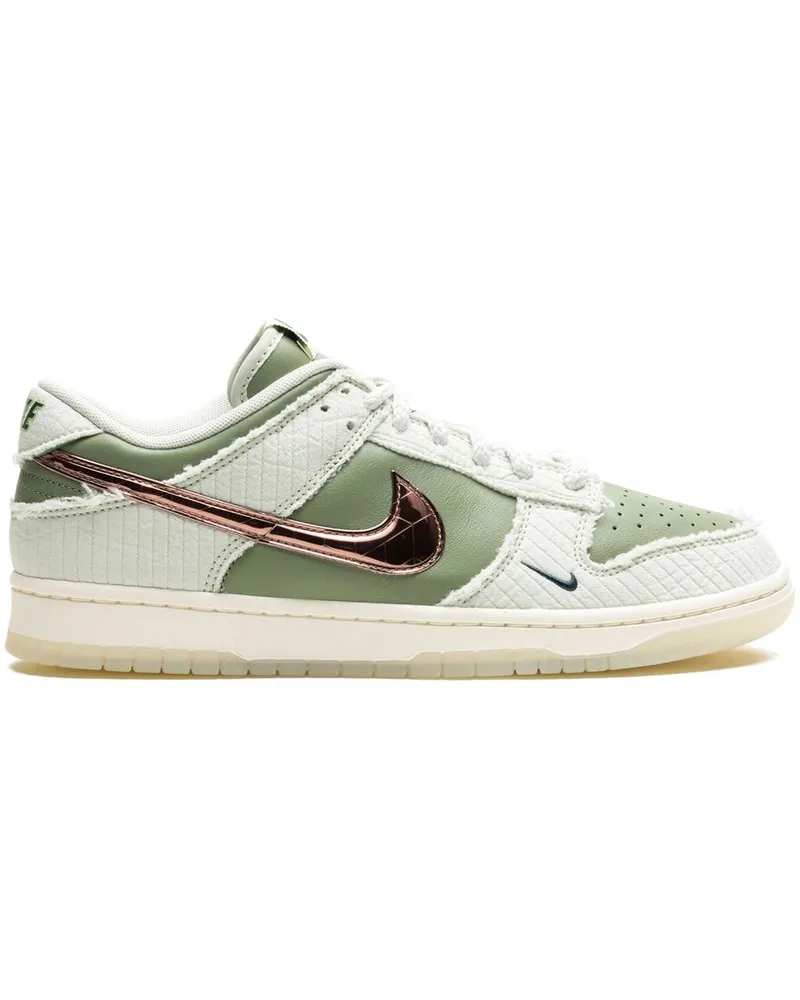 Nike Dunk Low Kyler Murray - Be 1 of One Sneakers - Nude Nude