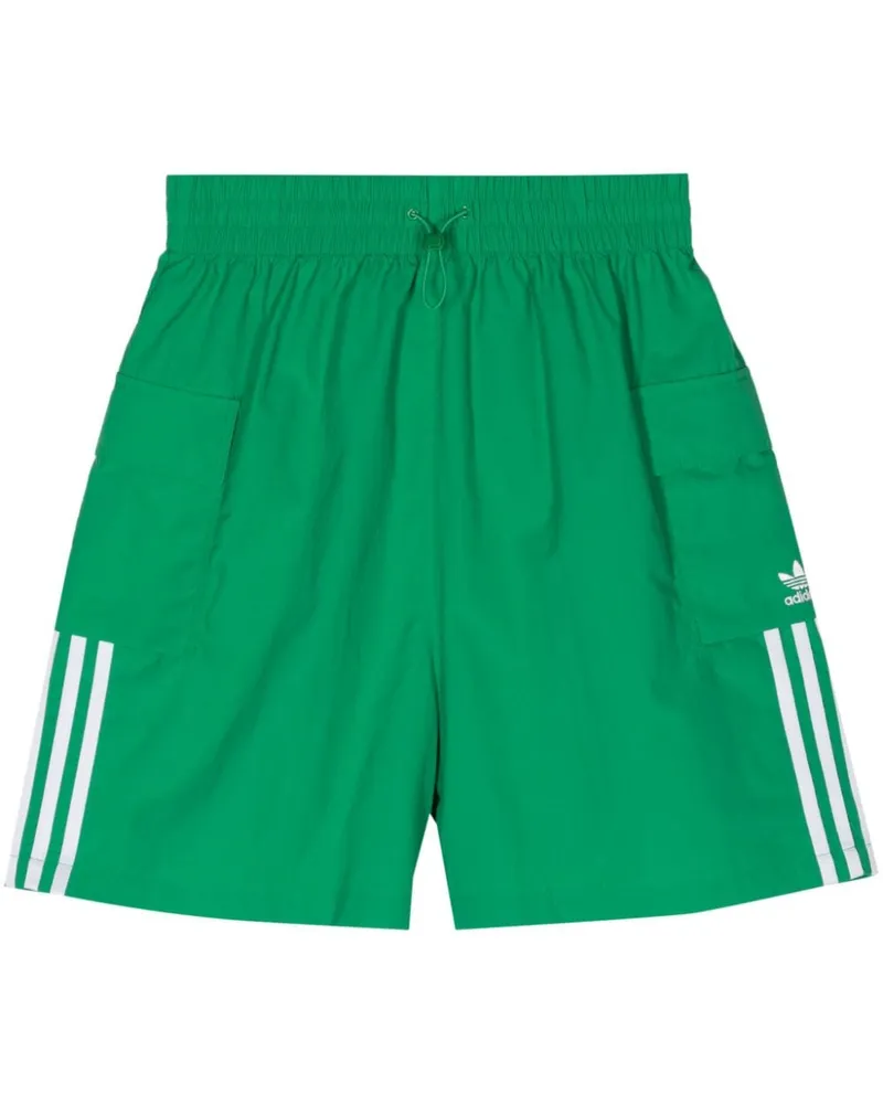 adidas Joggingshorts mit aufgesetzten Taschen Grün