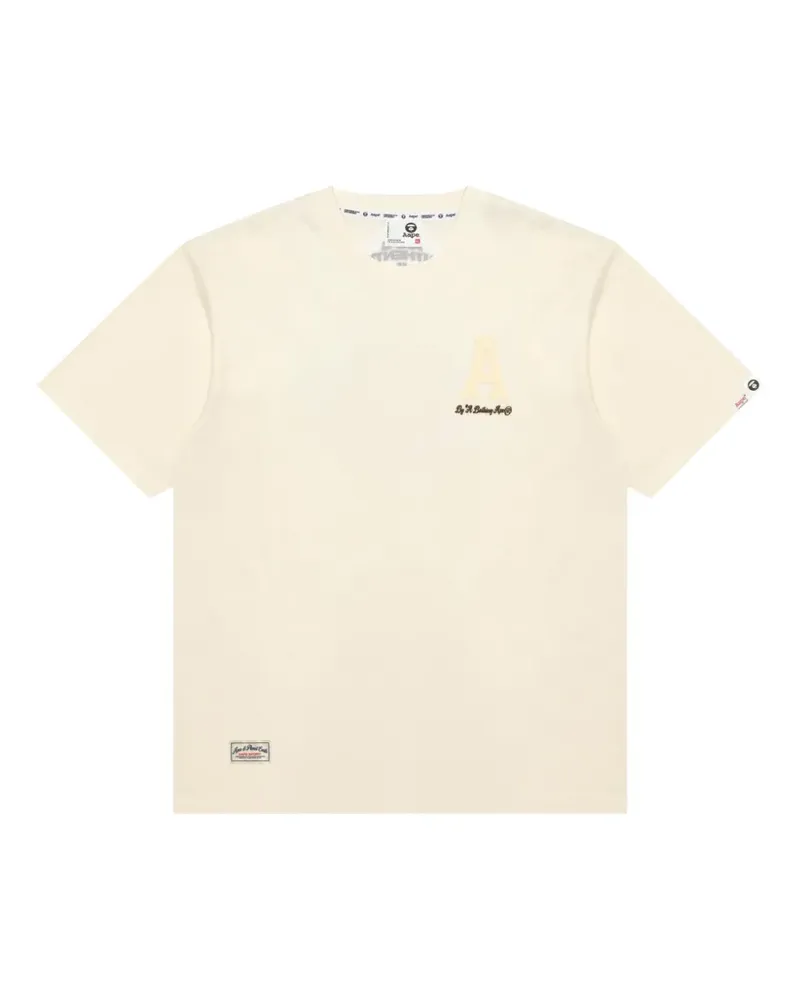 BAPE AAPE Sport-T-Shirt mit Buchstaben-Patch - Nude Nude