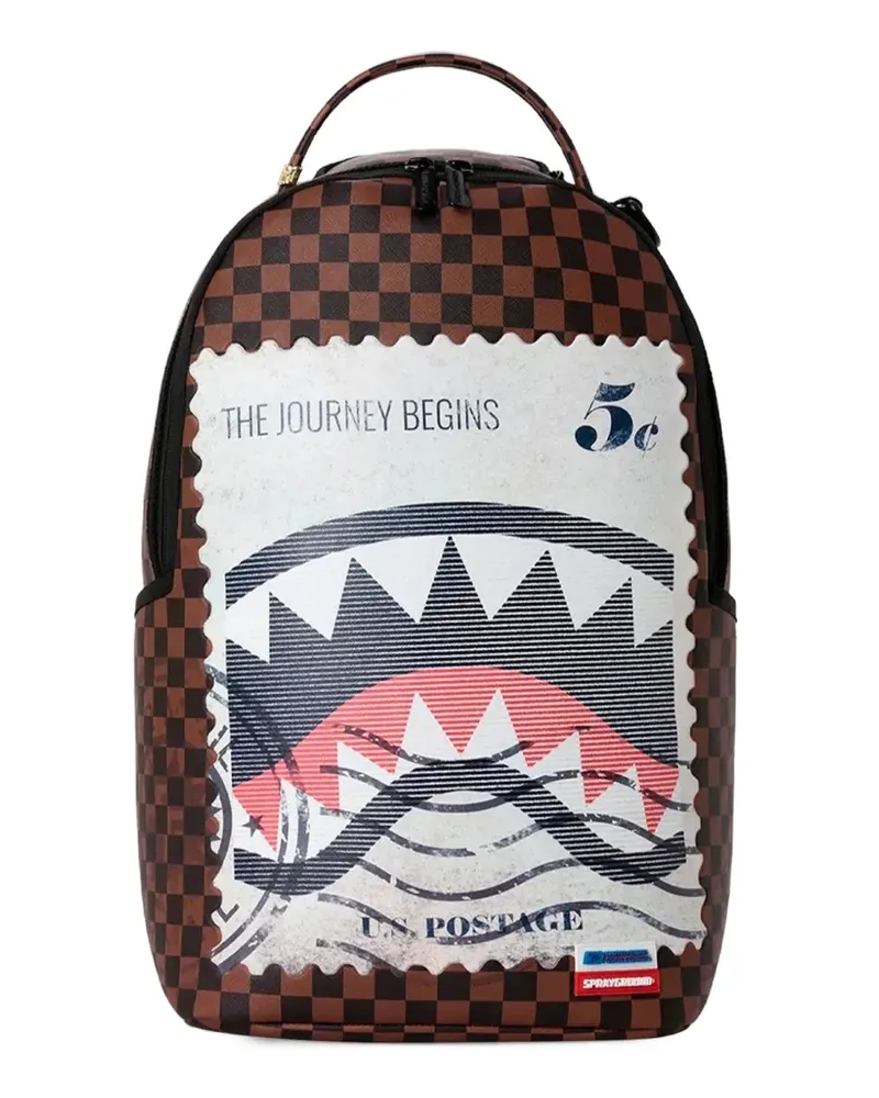 Sprayground USPS Shark Stamp Rucksack mit grafischem Print - Braun Braun