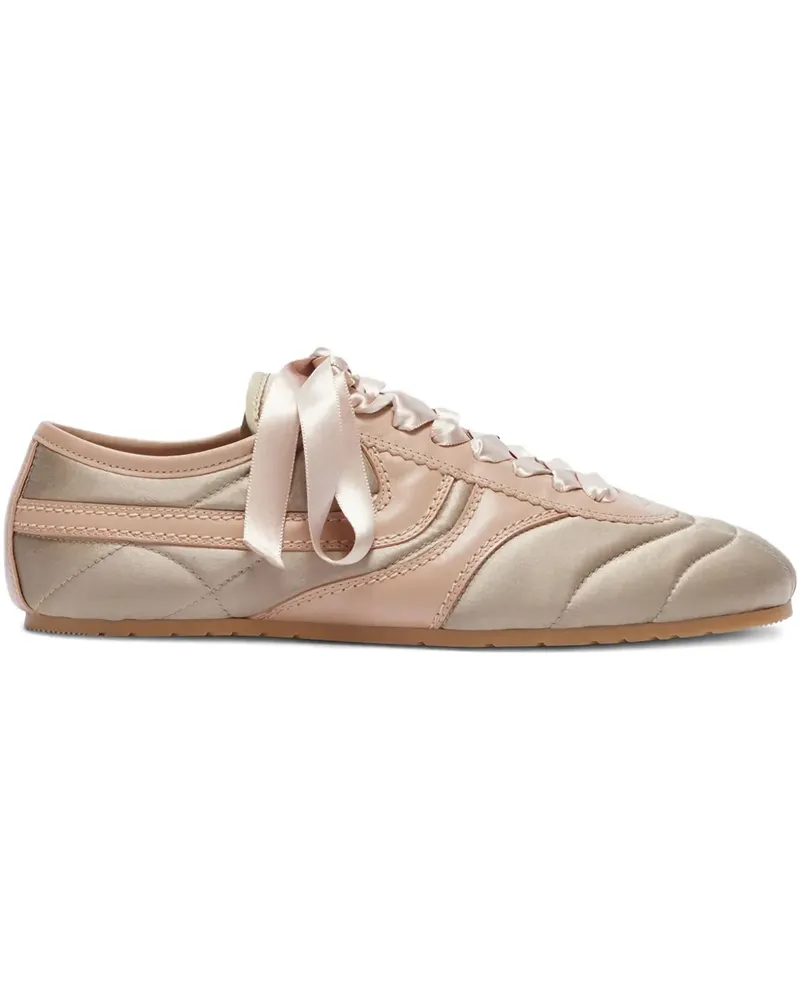 Dries van Noten Gesteppte Sneakers aus Satin - Nude Nude