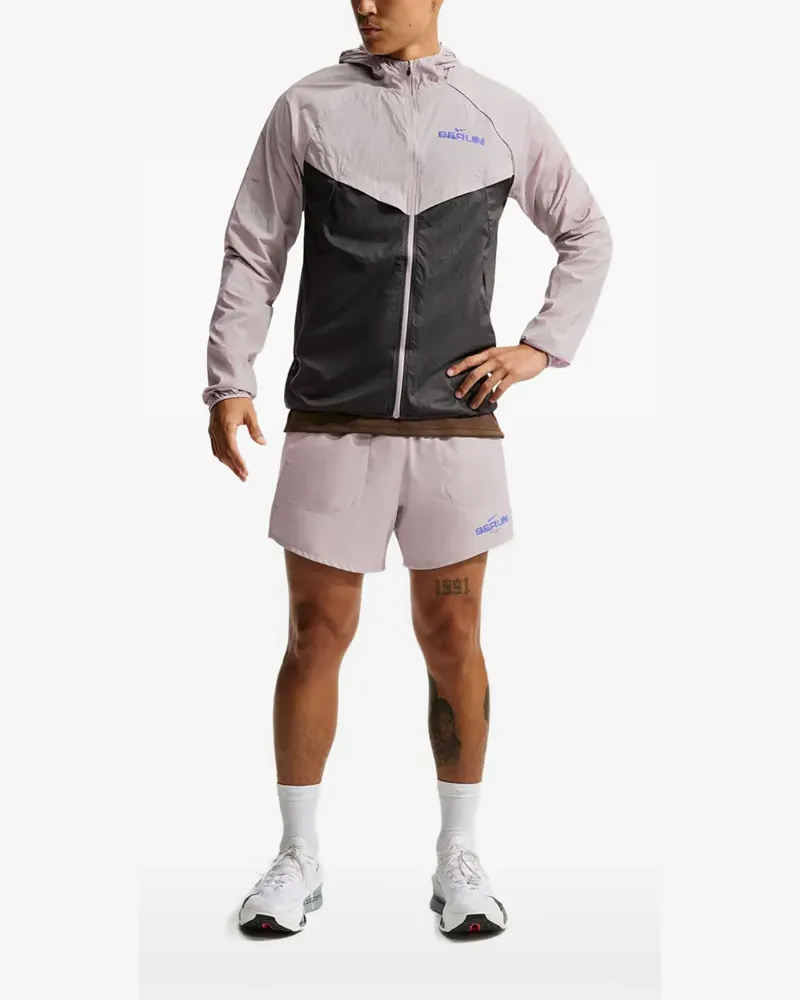 Nike Stride Run in Berlin Jacke - Grau Grau