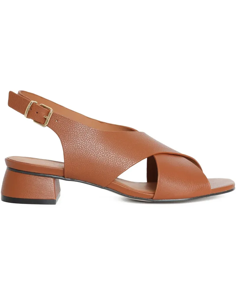 Sarah Chofakian Vanilla Latte Sandalen mit überkreuzten Riemen 25mm - Braun Braun
