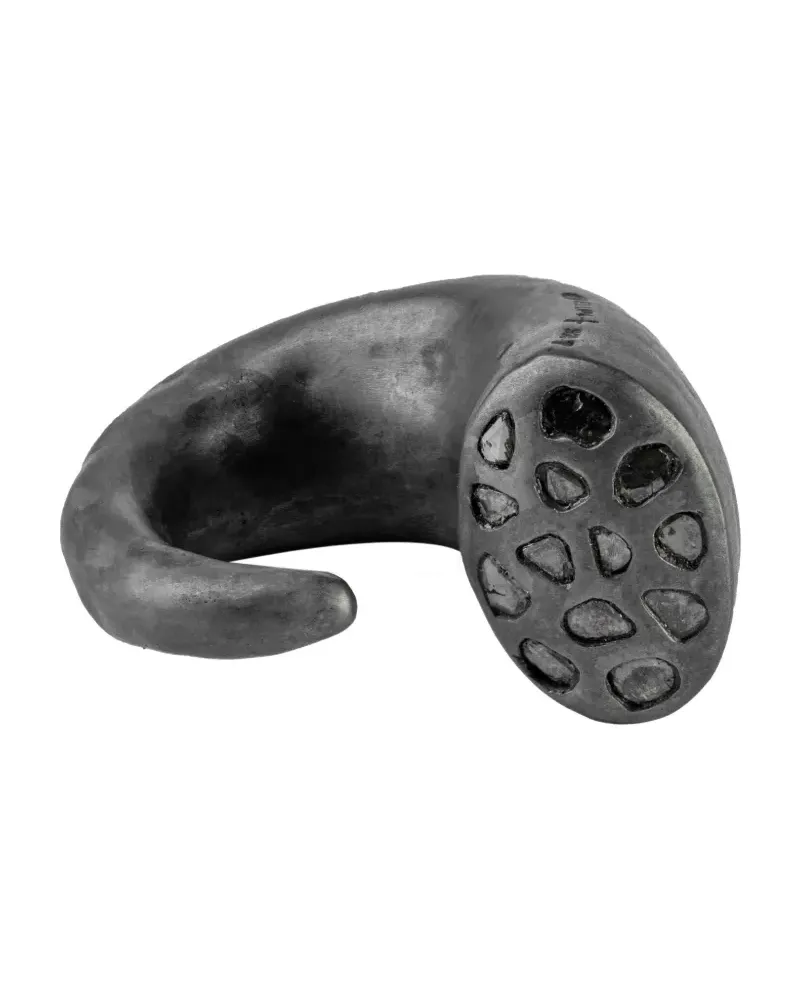 Parts Of Four Giant Horn Ring aus oxidiertem Silber mit Diamanten - Schwarz Schwarz