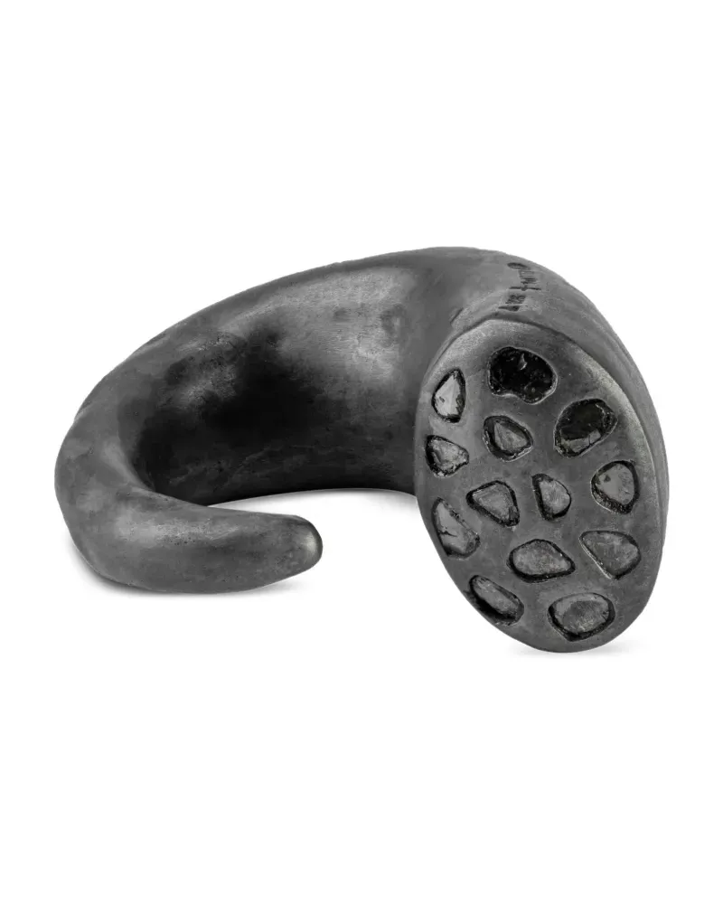 Parts Of Four Giant Horn Ring aus oxidiertem Silber mit Diamanten - Schwarz Schwarz