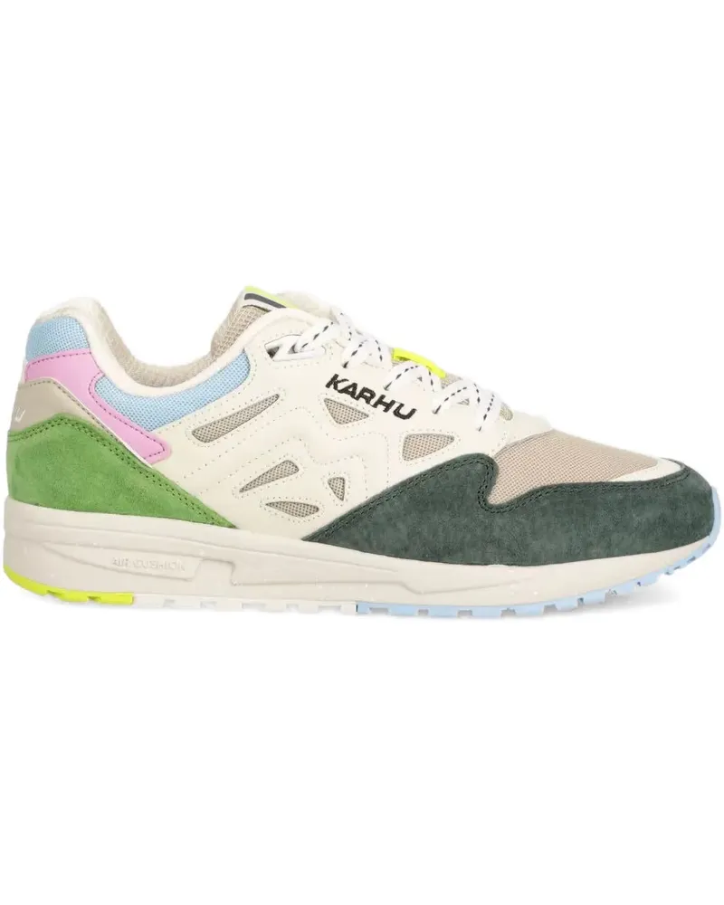 Karhu Sneakers mit Kontrasteinsätzen - Nude Nude