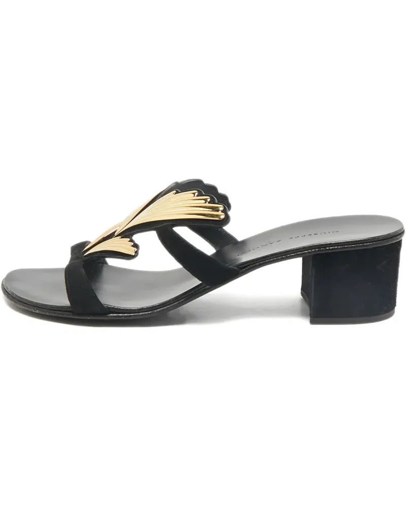 Giuseppe Zanotti metallic-wings suede sandals - Schwarz Schwarz