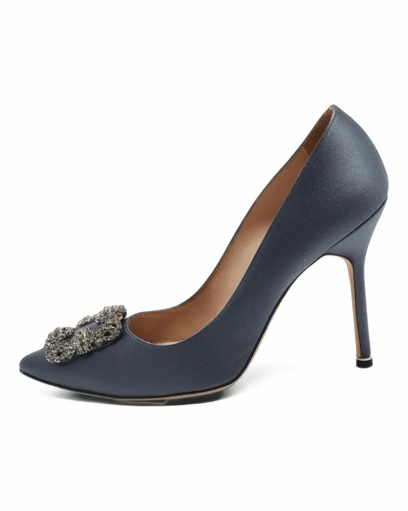 Manolo Blahnik Hangisi crystal-embellished pumps - Grau Grau