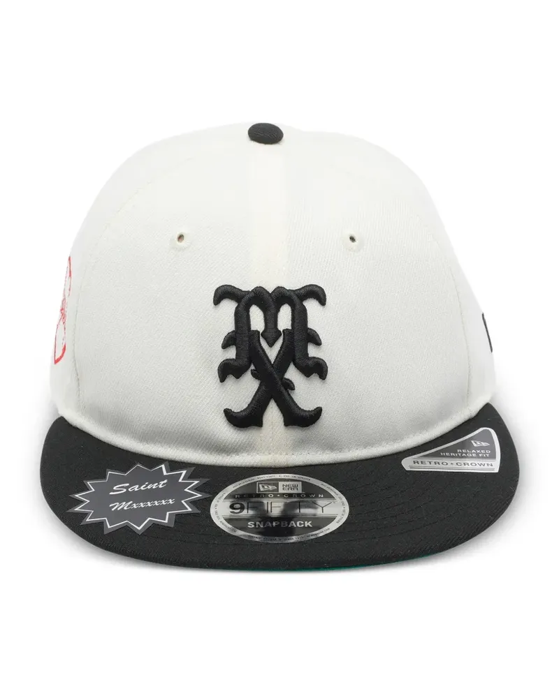 SAINT MXXXXXX x New Era logo-patch cap - Weiß Weiß