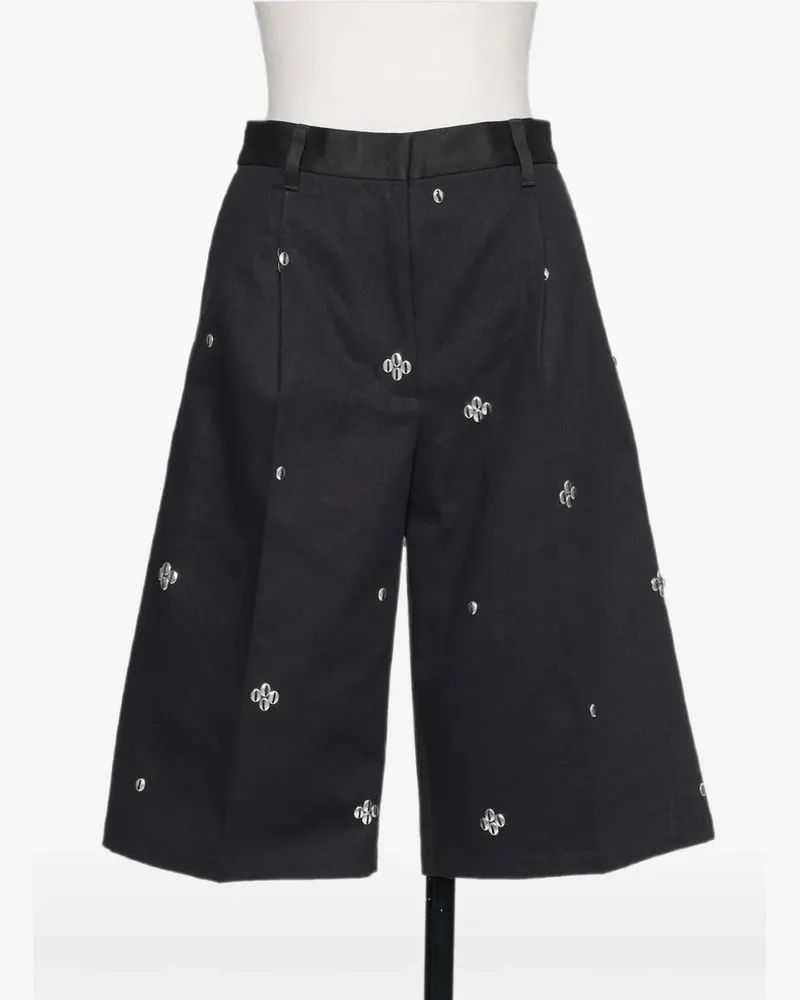 Muller of Yoshiokubo Metal Beans embellished pleated shorts - Schwarz Schwarz