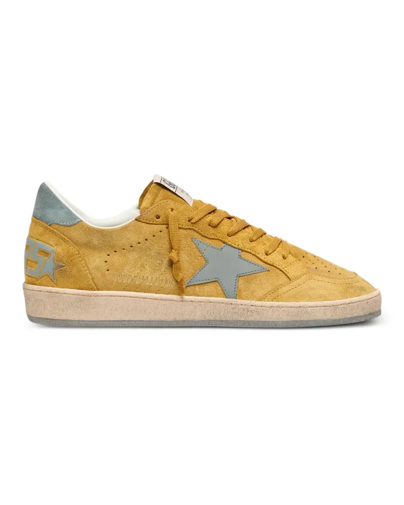 Golden Goose Ball Star Sneakers aus ockerfarbenem Wildleder mit Lederstern und hellblauer Ferse - Gelb Gelb