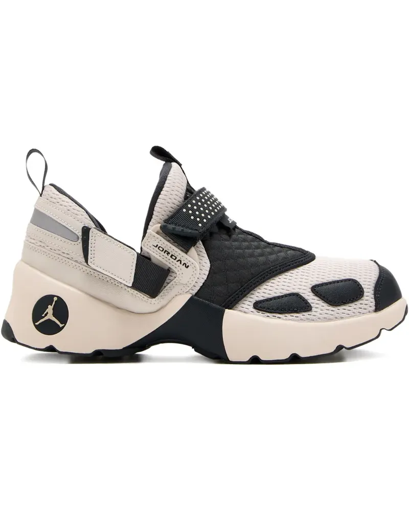 Nike Jordan Trunner Sneakers - Nude Nude