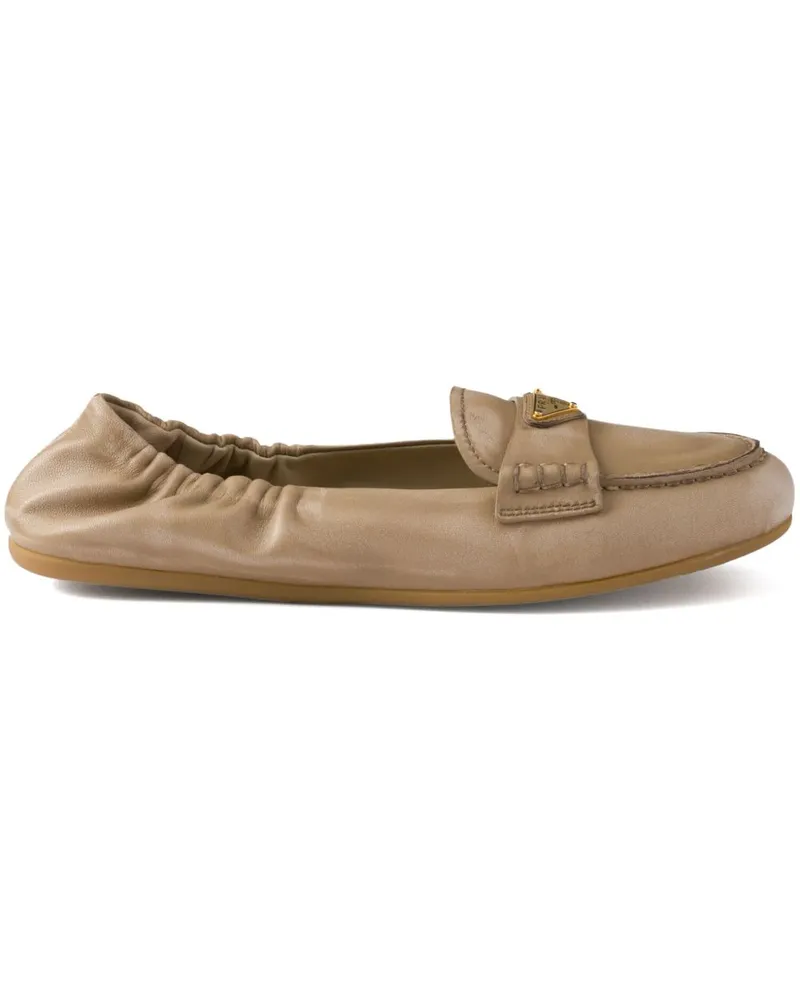 Prada Loafer aus Leder - Nude Nude