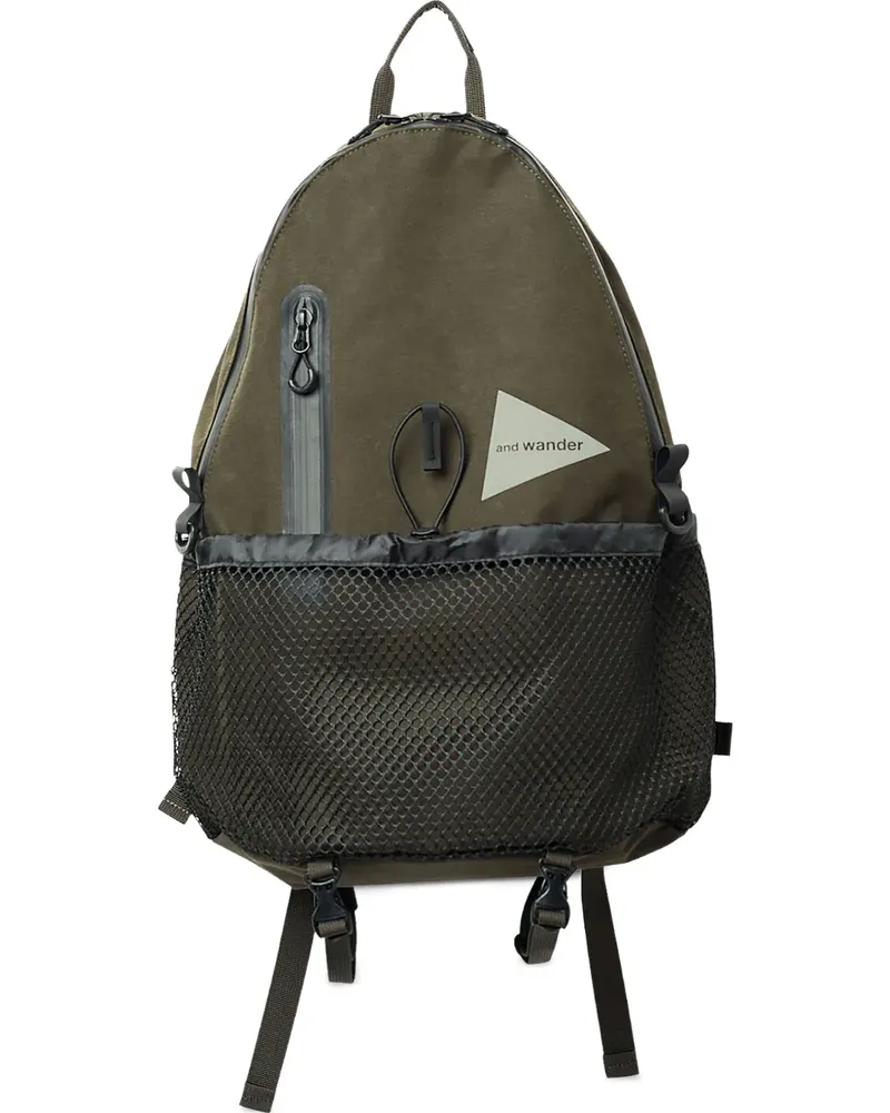 and wander Rucksack mit Triangel-Logo - Grün Grün
