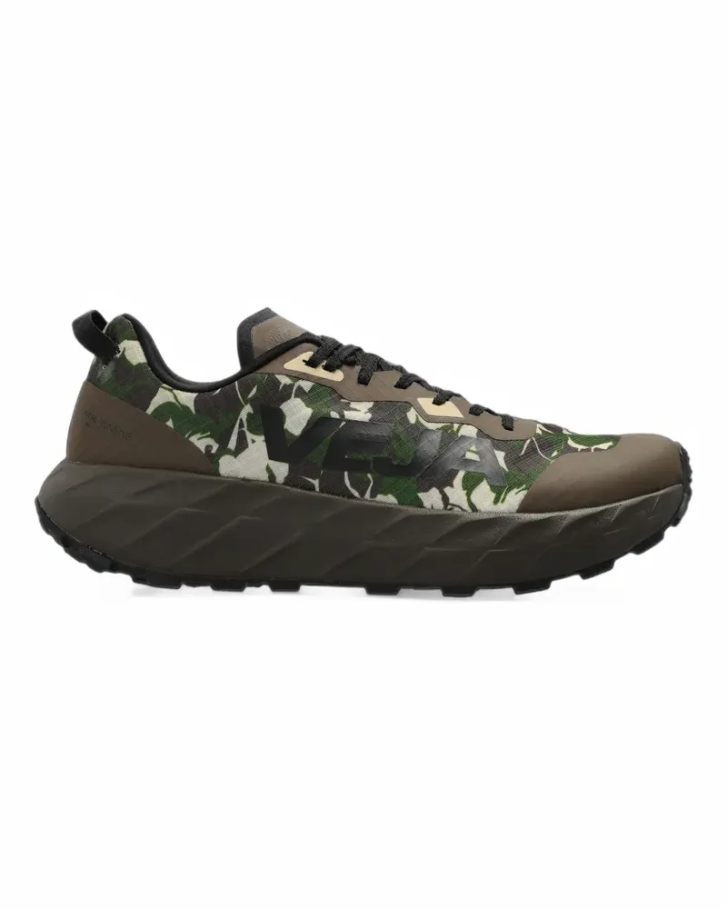 VEJA Harpie Trail Aeroshell Floral Camo Sneakers - Braun Braun