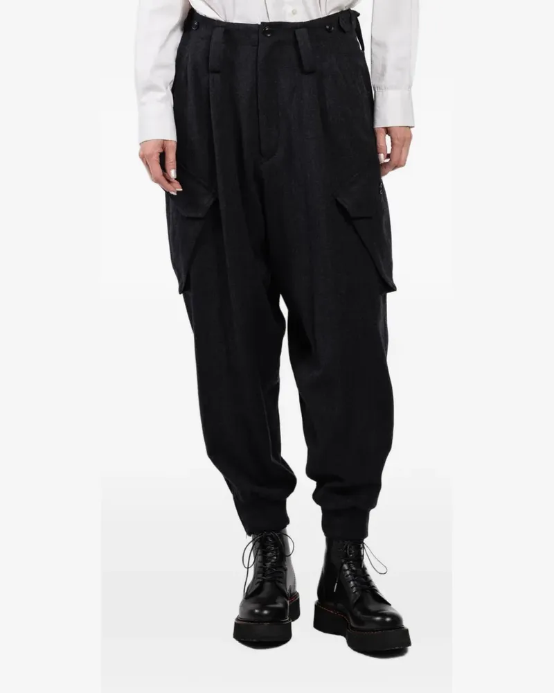 Yohji Yamamoto tapered cargo pants - Grau Grau
