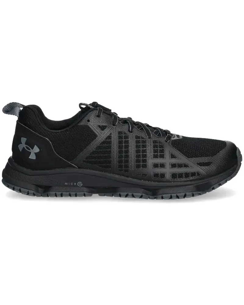 Under Armour Micro G® Strikefast Sneakers - Schwarz Schwarz