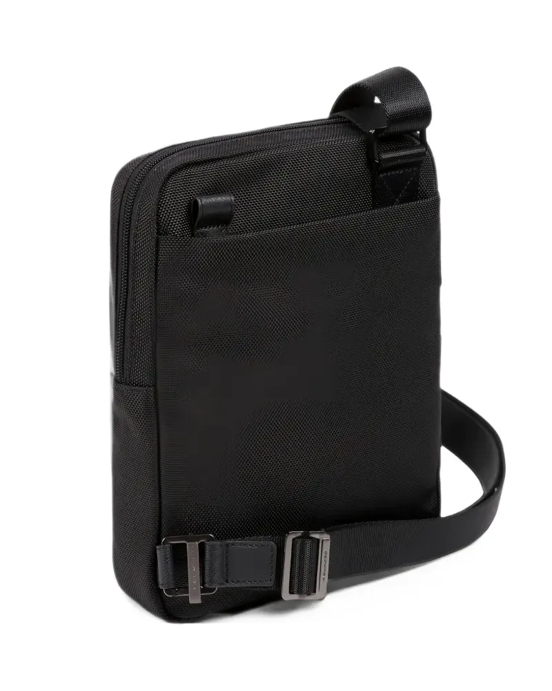 Piquadro logo-plaque panelled messenger bag - Schwarz Schwarz