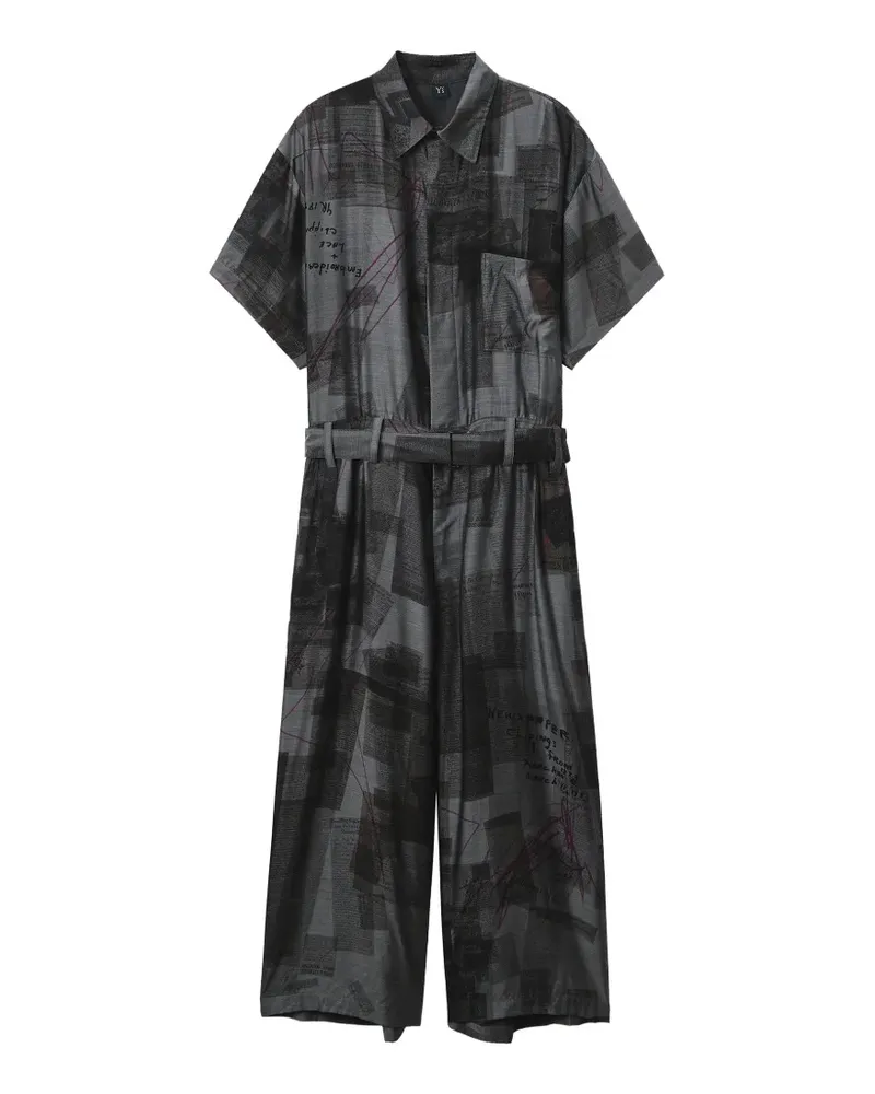 Yohji Yamamoto newspaper-print jumpsuit - Grau Grau