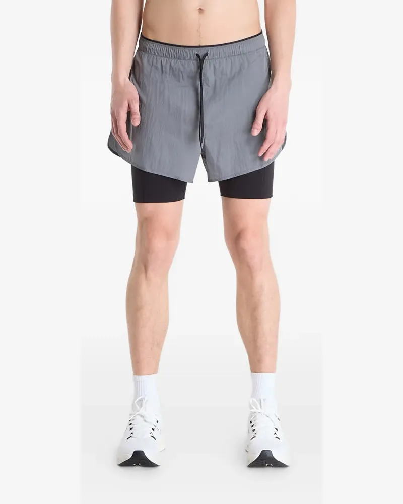 ON Performance Volt running shorts - Grau Grau