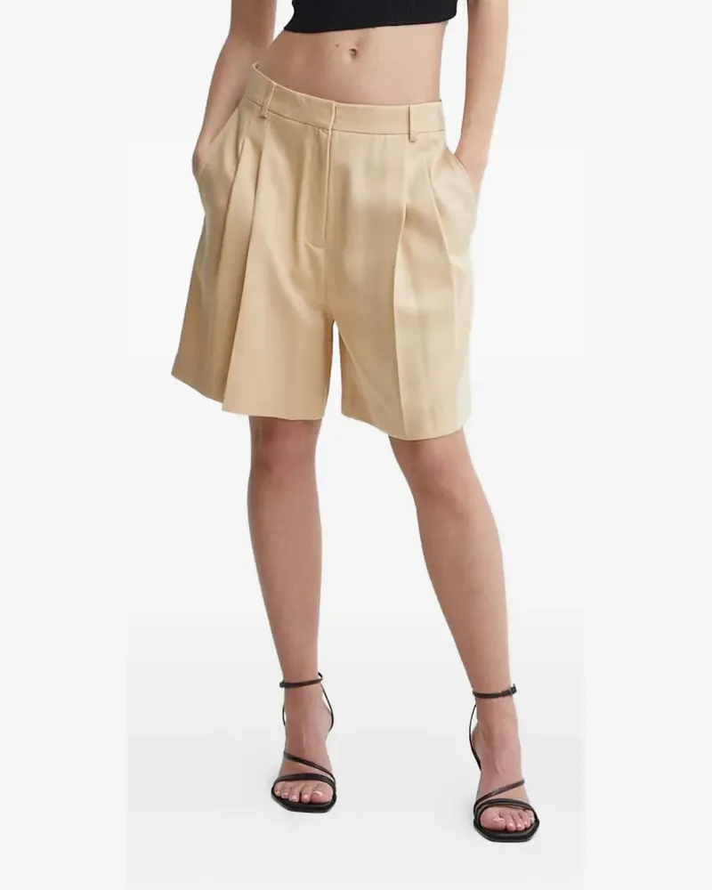 HUGO BOSS pleated shorts - Nude Nude